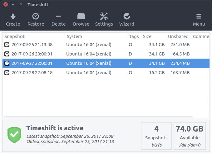 Główne okno programu Timeshift z listą kopii systemu